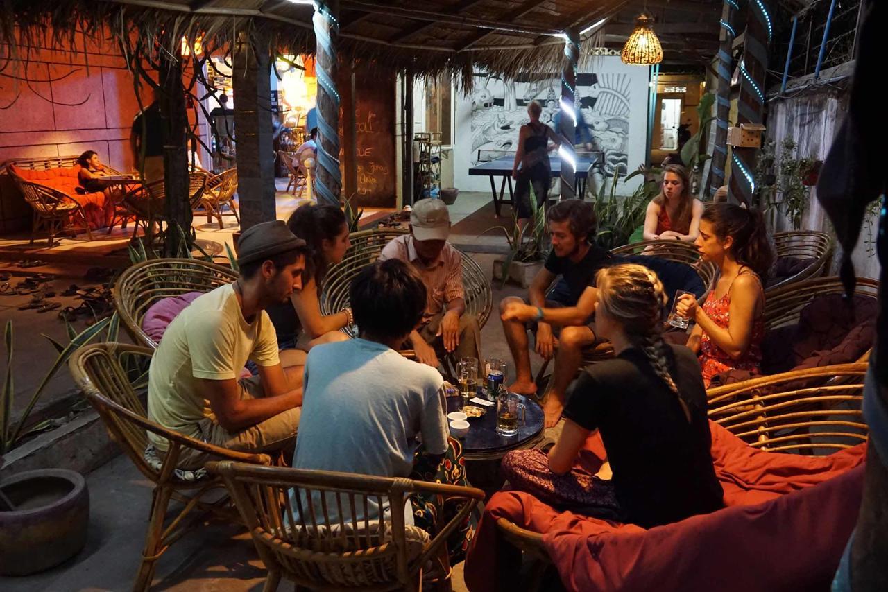 Here Be Dragons Battambang Exterior photo